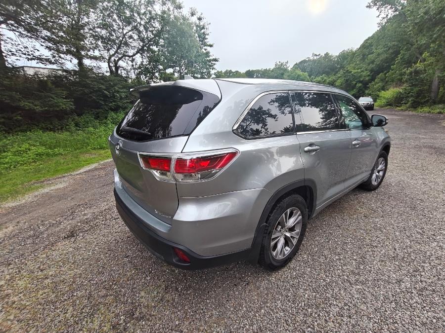 2015 Toyota Highlander AWD 4dr V6 XLE (Natl), available for sale in South Windsor, Connecticut | Fancy Rides LLC. South Windsor, Connecticut 2015 Toyota Highlander AWD 4dr V6 XLE (Natl), available for sale in South Windsor, Connecticut | Fancy Rides LLC. South Windsor, Connecticut
