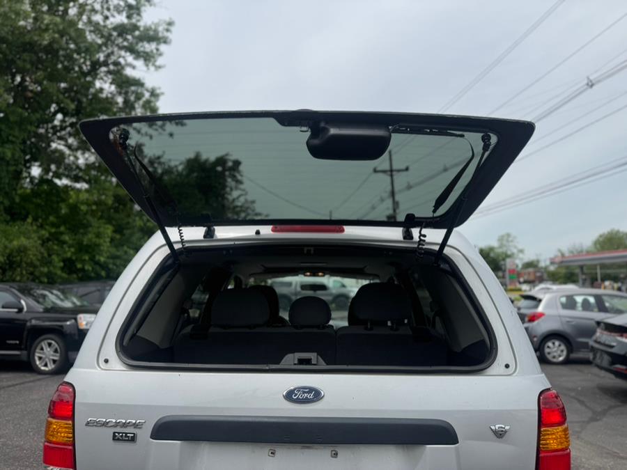 2006 Ford Escape 4dr 3.0L XLT 4WD, available for sale in BURLINGTON, New Jersey | Tri States Auto Group. BURLINGTON, New Jersey 2006 Ford Escape 4dr 3.0L XLT 4WD, available for sale in BURLINGTON, New Jersey | Tri States Auto Group. BURLINGTON, New Jersey