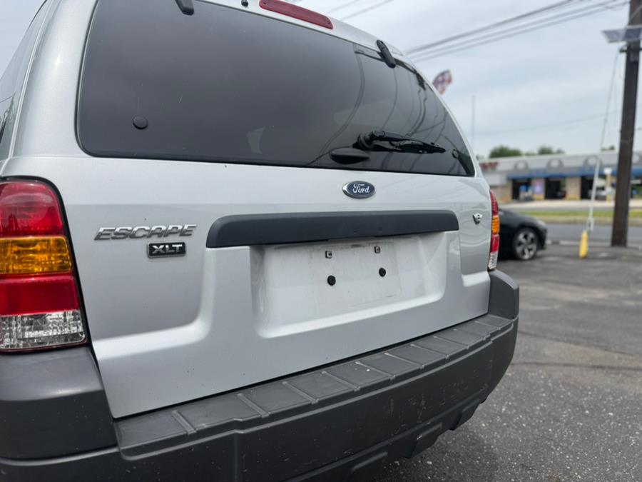 2006 Ford Escape 4dr 3.0L XLT 4WD, available for sale in BURLINGTON, New Jersey | Tri States Auto Group. BURLINGTON, New Jersey 2006 Ford Escape 4dr 3.0L XLT 4WD, available for sale in BURLINGTON, New Jersey | Tri States Auto Group. BURLINGTON, New Jersey