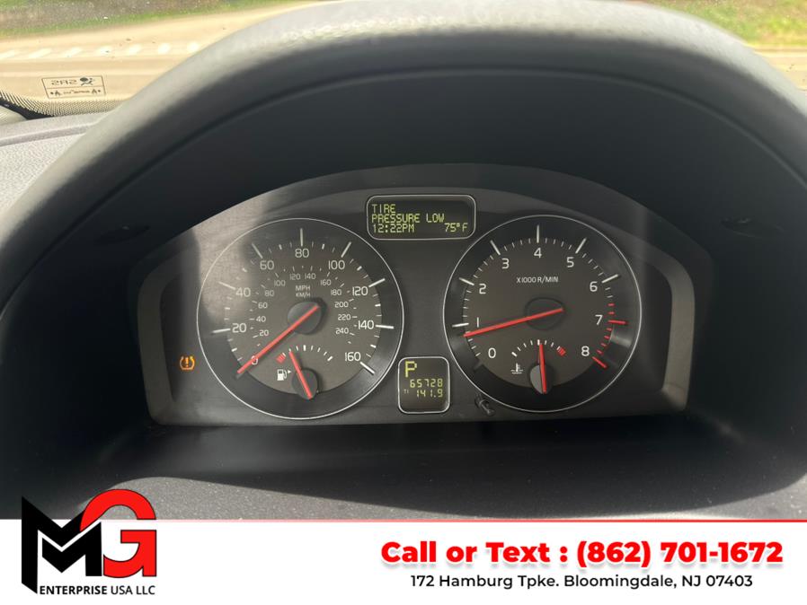 2013 Volvo C30 2dr Cpe T5, available for sale in Bloomingdale, New Jersey | MG Enterprise USA. Bloomingdale, New Jersey 2013 Volvo C30 2dr Cpe T5, available for sale in Bloomingdale, New Jersey | MG Enterprise USA. Bloomingdale, New Jersey