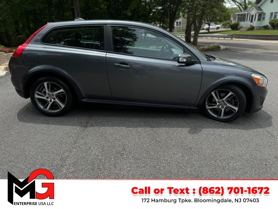 2013 Volvo C30 2dr Cpe T5, available for sale in Bloomingdale, New Jersey | MG Enterprise USA. Bloomingdale, New Jersey 2013 Volvo C30 2dr Cpe T5, available for sale in Bloomingdale, New Jersey | MG Enterprise USA. Bloomingdale, New Jersey