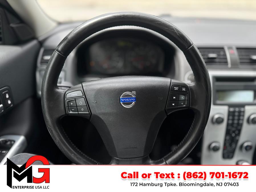 2013 Volvo C30 2dr Cpe T5, available for sale in Bloomingdale, New Jersey | MG Enterprise USA. Bloomingdale, New Jersey 2013 Volvo C30 2dr Cpe T5, available for sale in Bloomingdale, New Jersey | MG Enterprise USA. Bloomingdale, New Jersey