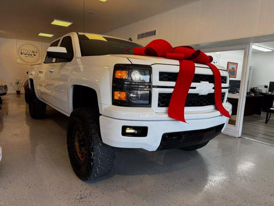 2014 Chevrolet Silverado 1500 Crew Cab LT Pickup 4D 5 3/4 ft, available for sale in Santa Ana, California | K&T Motor LLC. Santa Ana, California 2014 Chevrolet Silverado 1500 Crew Cab LT Pickup 4D 5 3/4 ft, available for sale in Santa Ana, California | K&T Motor LLC. Santa Ana, California