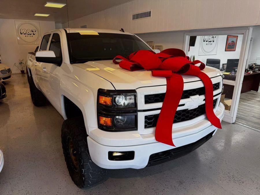 2014 Chevrolet Silverado 1500 Crew Cab LT Pickup 4D 5 3/4 ft, available for sale in Santa Ana, California | K&T Motor LLC. Santa Ana, California 2014 Chevrolet Silverado 1500 Crew Cab LT Pickup 4D 5 3/4 ft, available for sale in Santa Ana, California | K&T Motor LLC. Santa Ana, California