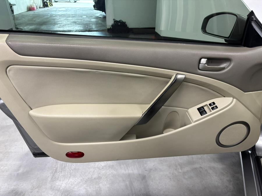 2004 Infiniti G35 Coupe 2dr Cpe Manual w/Leather, available for sale in Elizabeth, New Jersey | Dream Auto Group. Elizabeth, New Jersey 2004 Infiniti G35 Coupe 2dr Cpe Manual w/Leather, available for sale in Elizabeth, New Jersey | Dream Auto Group. Elizabeth, New Jersey