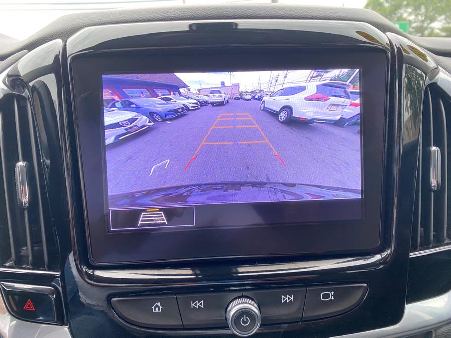2020 Chevrolet Traverse FWD 4dr LT Cloth w/1LT, available for sale in Union, New Jersey | Drive Auto Boutique. Union, New Jersey 2020 Chevrolet Traverse FWD 4dr LT Cloth w/1LT, available for sale in Union, New Jersey | Drive Auto Boutique. Union, New Jersey