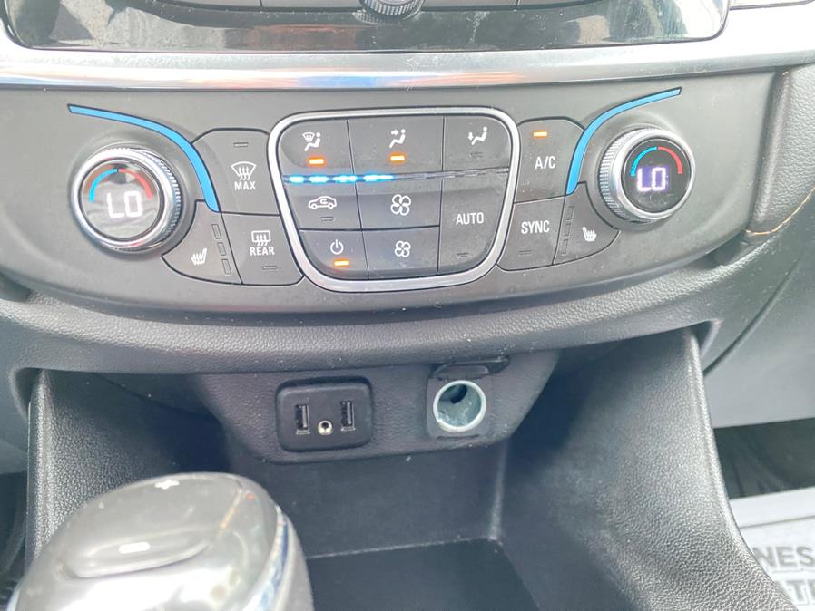 2020 Chevrolet Traverse FWD 4dr LT Cloth w/1LT, available for sale in Union, New Jersey | Drive Auto Boutique. Union, New Jersey 2020 Chevrolet Traverse FWD 4dr LT Cloth w/1LT, available for sale in Union, New Jersey | Drive Auto Boutique. Union, New Jersey