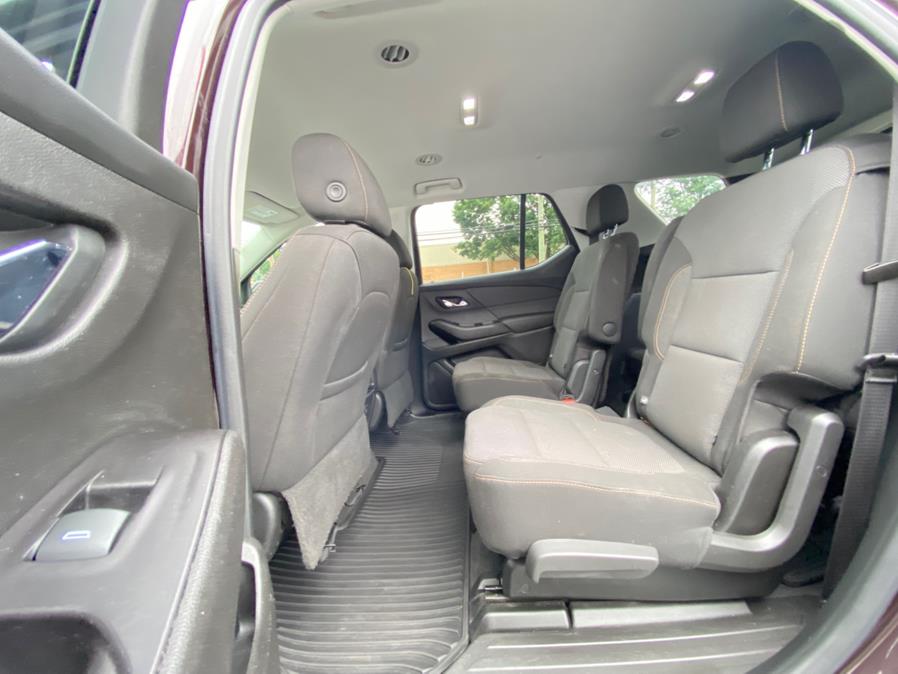 2020 Chevrolet Traverse FWD 4dr LT Cloth w/1LT, available for sale in Union, New Jersey | Drive Auto Boutique. Union, New Jersey 2020 Chevrolet Traverse FWD 4dr LT Cloth w/1LT, available for sale in Union, New Jersey | Drive Auto Boutique. Union, New Jersey