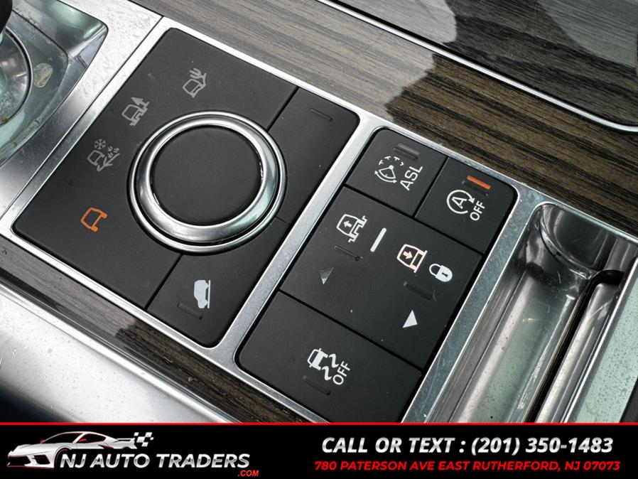 2016 Land Rover Range Rover Sport 4WD 4dr V6 SE, available for sale in East Rutherford, New Jersey | NJ Auto Traders. East Rutherford, New Jersey 2016 Land Rover Range Rover Sport 4WD 4dr V6 SE, available for sale in East Rutherford, New Jersey | NJ Auto Traders. East Rutherford, New Jersey