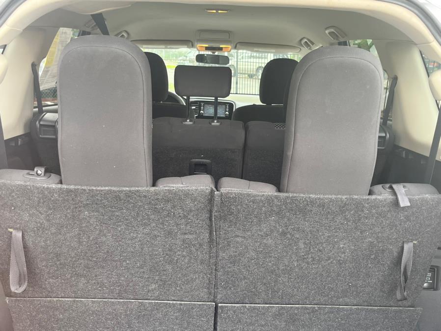 2020 Mitsubishi Outlander ES S-AWC, available for sale in Springfield, Massachusetts | Jordan Auto Sales Inc. Springfield, Massachusetts 2020 Mitsubishi Outlander ES S-AWC, available for sale in Springfield, Massachusetts | Jordan Auto Sales Inc. Springfield, Massachusetts