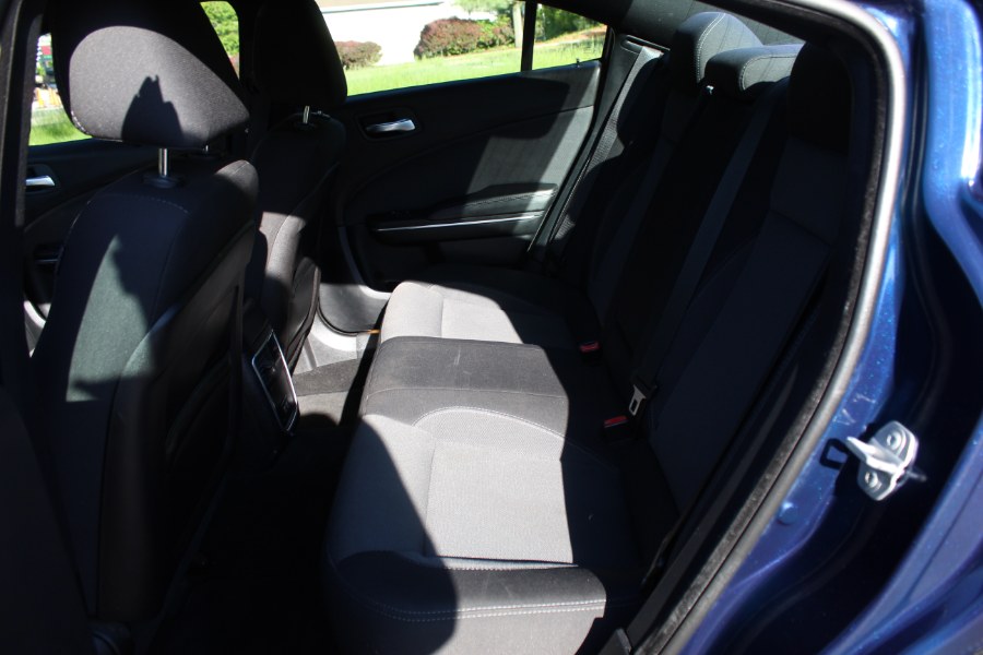 2016 Dodge Charger 4dr Sdn SE RWD, available for sale in New Britain, Connecticut | Universal Motors LLC. New Britain, Connecticut 2016 Dodge Charger 4dr Sdn SE RWD, available for sale in New Britain, Connecticut | Universal Motors LLC. New Britain, Connecticut