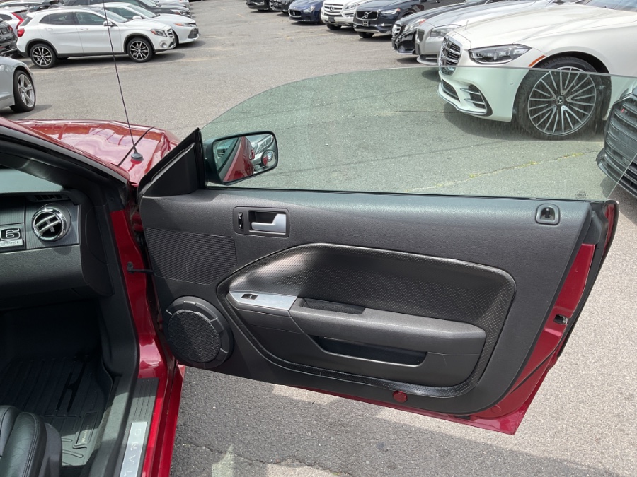 2007 Ford Mustang 2dr Conv GT Premium, available for sale in Waterbury, Connecticut | Jim Juliani Motors. Waterbury, Connecticut 2007 Ford Mustang 2dr Conv GT Premium, available for sale in Waterbury, Connecticut | Jim Juliani Motors. Waterbury, Connecticut