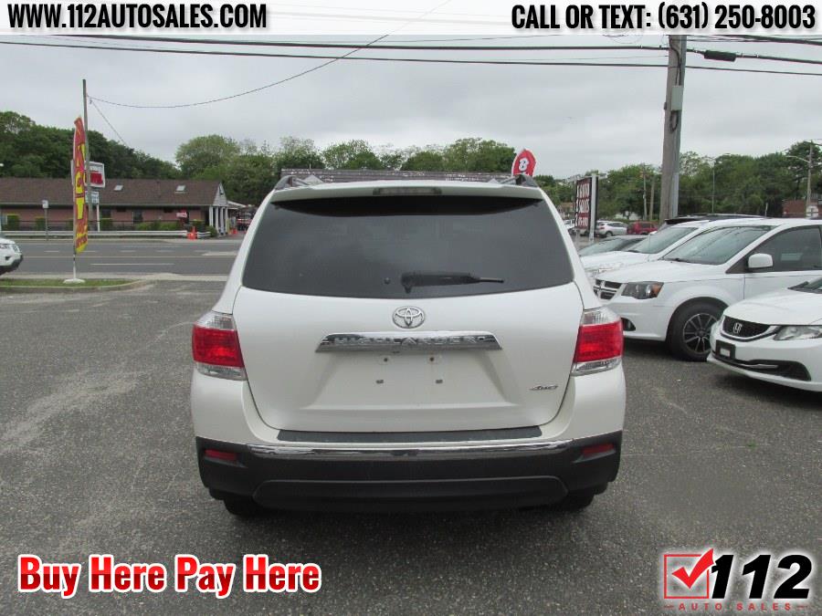 2012 Toyota Highlander Limited 4WD 4dr V6 Limited (Natl), available for sale in Patchogue, New York | 112 Auto Sales. Patchogue, New York 2012 Toyota Highlander Limited 4WD 4dr V6 Limited (Natl), available for sale in Patchogue, New York | 112 Auto Sales. Patchogue, New York