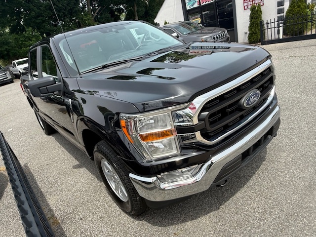 2022 Ford F-150 XLT 4WD SuperCrew 5.5'' Box, available for sale in Huntington Station, New York | Huntington Auto Mall. Huntington Station, New York 2022 Ford F-150 XLT 4WD SuperCrew 5.5'' Box, available for sale in Huntington Station, New York | Huntington Auto Mall. Huntington Station, New York