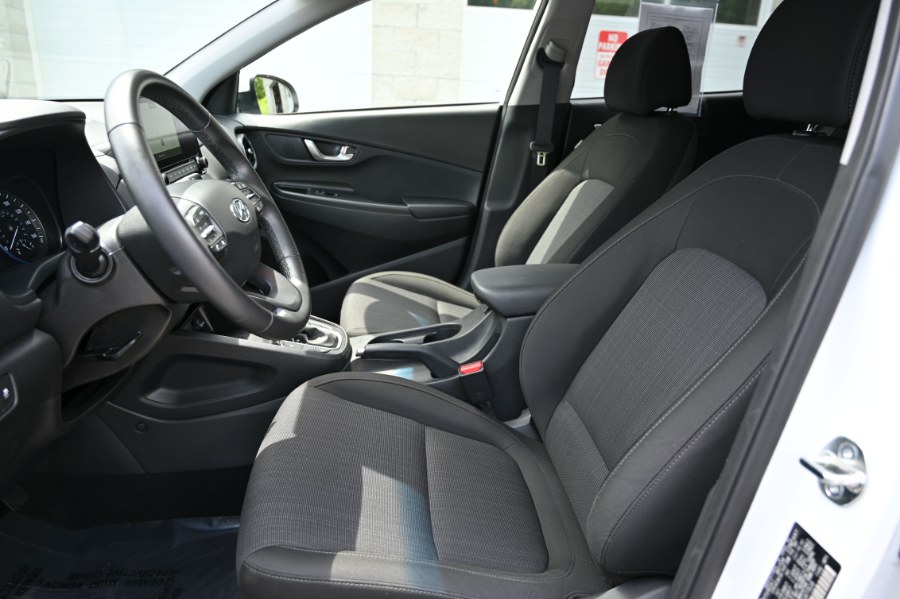2023 Hyundai Kona SEL Auto AWD, available for sale in Waterbury, Connecticut | Highline Car Connection. Waterbury, Connecticut 2023 Hyundai Kona SEL Auto AWD, available for sale in Waterbury, Connecticut | Highline Car Connection. Waterbury, Connecticut