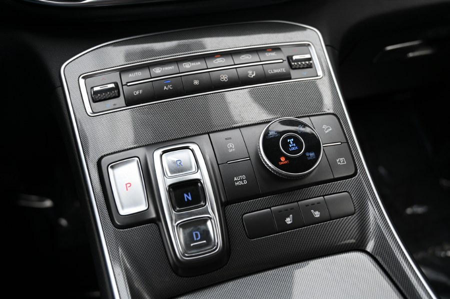 2022 Hyundai Santa Fe SEL AWD, available for sale in Waterbury, Connecticut | Highline Car Connection. Waterbury, Connecticut 2022 Hyundai Santa Fe SEL AWD, available for sale in Waterbury, Connecticut | Highline Car Connection. Waterbury, Connecticut