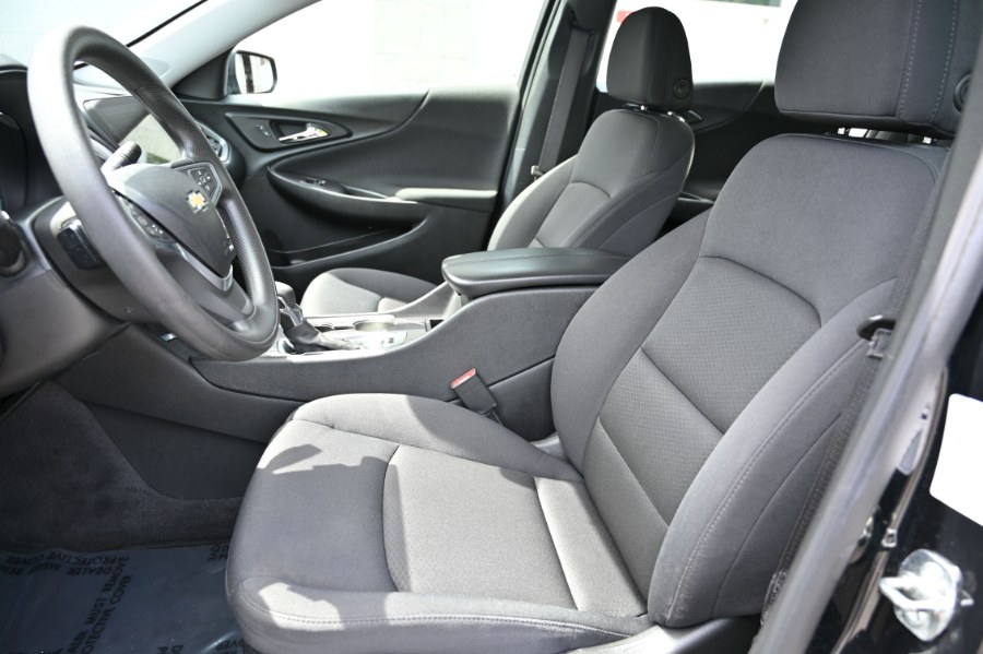 2023 Chevrolet Malibu 4dr Sdn 1LT, available for sale in Waterbury, Connecticut | Highline Car Connection. Waterbury, Connecticut 2023 Chevrolet Malibu 4dr Sdn 1LT, available for sale in Waterbury, Connecticut | Highline Car Connection. Waterbury, Connecticut