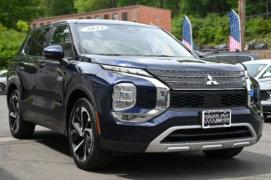 2023 Mitsubishi Outlander PHEV SE PHEV, available for sale in Waterbury, Connecticut | Highline Car Connection. Waterbury, Connecticut 2023 Mitsubishi Outlander PHEV SE PHEV, available for sale in Waterbury, Connecticut | Highline Car Connection. Waterbury, Connecticut
