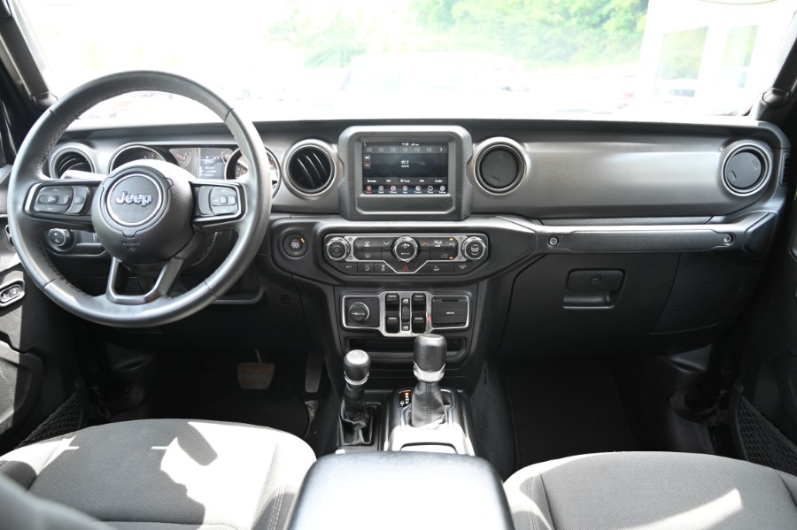 2023 Jeep Gladiator Sport S 4x4, available for sale in Waterbury, Connecticut | Highline Car Connection. Waterbury, Connecticut 2023 Jeep Gladiator Sport S 4x4, available for sale in Waterbury, Connecticut | Highline Car Connection. Waterbury, Connecticut