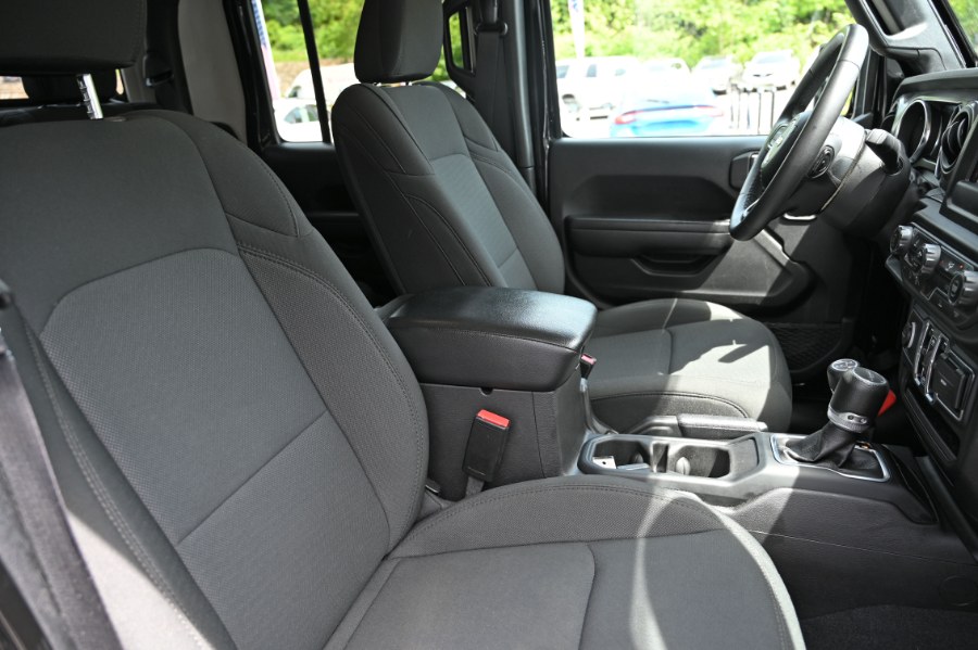 2023 Jeep Gladiator Sport S 4x4, available for sale in Waterbury, Connecticut | Highline Car Connection. Waterbury, Connecticut 2023 Jeep Gladiator Sport S 4x4, available for sale in Waterbury, Connecticut | Highline Car Connection. Waterbury, Connecticut
