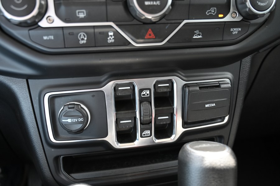 2023 Jeep Gladiator Sport S 4x4, available for sale in Waterbury, Connecticut | Highline Car Connection. Waterbury, Connecticut 2023 Jeep Gladiator Sport S 4x4, available for sale in Waterbury, Connecticut | Highline Car Connection. Waterbury, Connecticut