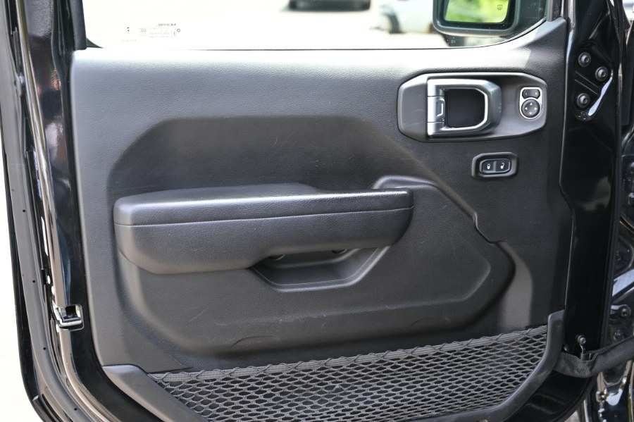2023 Jeep Gladiator Sport S 4x4, available for sale in Waterbury, Connecticut | Highline Car Connection. Waterbury, Connecticut 2023 Jeep Gladiator Sport S 4x4, available for sale in Waterbury, Connecticut | Highline Car Connection. Waterbury, Connecticut