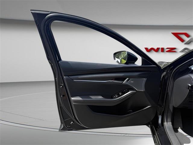 2022 Mazda Mazda3 Premium, available for sale in Stratford, Connecticut | Wiz Leasing Inc. Stratford, Connecticut 2022 Mazda Mazda3 Premium, available for sale in Stratford, Connecticut | Wiz Leasing Inc. Stratford, Connecticut