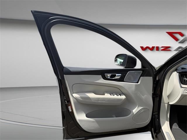 2018 Volvo Xc60 T6 Inscription, available for sale in Stratford, Connecticut | Wiz Leasing Inc. Stratford, Connecticut 2018 Volvo Xc60 T6 Inscription, available for sale in Stratford, Connecticut | Wiz Leasing Inc. Stratford, Connecticut