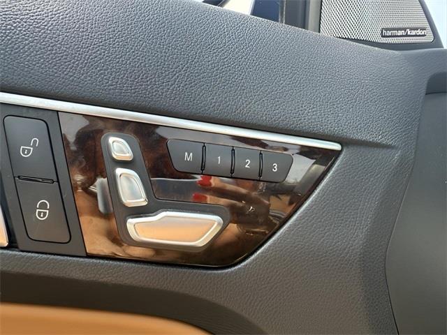 2014 Mercedes-benz E-class E 350, available for sale in Stratford, Connecticut | Wiz Leasing Inc. Stratford, Connecticut 2014 Mercedes-benz E-class E 350, available for sale in Stratford, Connecticut | Wiz Leasing Inc. Stratford, Connecticut