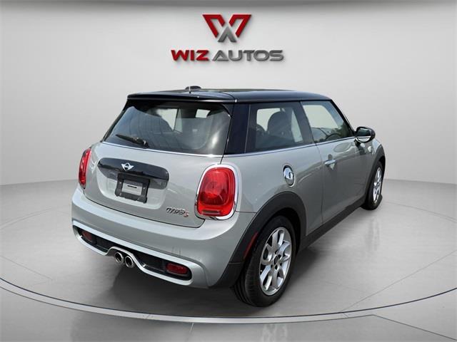 2014 Mini Cooper s Base, available for sale in Stratford, Connecticut | Wiz Leasing Inc. Stratford, Connecticut 2014 Mini Cooper s Base, available for sale in Stratford, Connecticut | Wiz Leasing Inc. Stratford, Connecticut