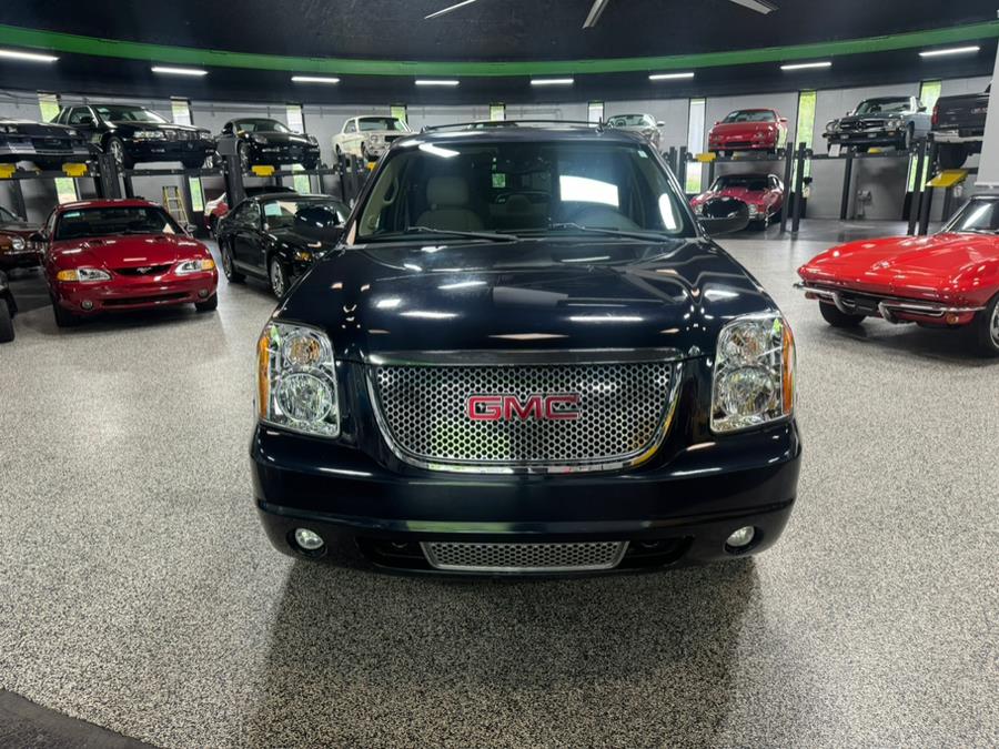 2013 GMC Yukon AWD 4dr 1500 Denali, available for sale in Oxford, Connecticut | Buonauto Enterprises. Oxford, Connecticut 2013 GMC Yukon AWD 4dr 1500 Denali, available for sale in Oxford, Connecticut | Buonauto Enterprises. Oxford, Connecticut