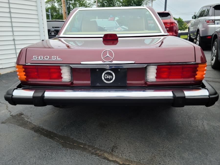 1986 Mercedes-Benz 560 Series 2dr Convertible 560SL, available for sale in Milford, Connecticut | Chip's Auto Sales Inc. Milford, Connecticut 1986 Mercedes-Benz 560 Series 2dr Convertible 560SL, available for sale in Milford, Connecticut | Chip's Auto Sales Inc. Milford, Connecticut