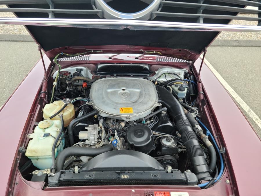 1986 Mercedes-Benz 560 Series 2dr Convertible 560SL, available for sale in Milford, Connecticut | Chip's Auto Sales Inc. Milford, Connecticut 1986 Mercedes-Benz 560 Series 2dr Convertible 560SL, available for sale in Milford, Connecticut | Chip's Auto Sales Inc. Milford, Connecticut
