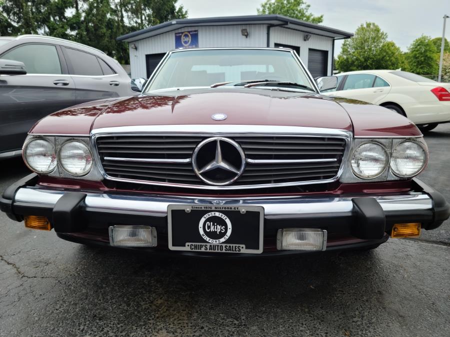 1986 Mercedes-Benz 560 Series 2dr Convertible 560SL, available for sale in Milford, Connecticut | Chip's Auto Sales Inc. Milford, Connecticut 1986 Mercedes-Benz 560 Series 2dr Convertible 560SL, available for sale in Milford, Connecticut | Chip's Auto Sales Inc. Milford, Connecticut