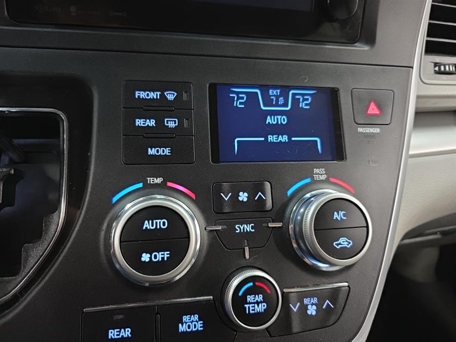 2017 Toyota Sienna LE AWD 7-Passenger (Natl), available for sale in West Haven, Connecticut | Auto Fair Inc.. West Haven, Connecticut 2017 Toyota Sienna LE AWD 7-Passenger (Natl), available for sale in West Haven, Connecticut | Auto Fair Inc.. West Haven, Connecticut