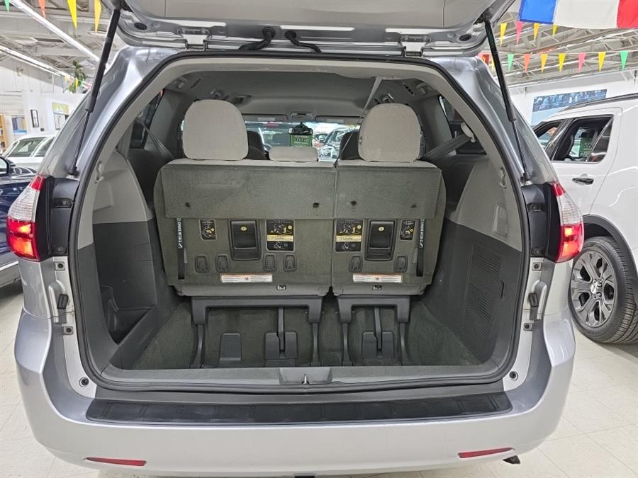 2017 Toyota Sienna LE AWD 7-Passenger (Natl), available for sale in West Haven, Connecticut | Auto Fair Inc.. West Haven, Connecticut 2017 Toyota Sienna LE AWD 7-Passenger (Natl), available for sale in West Haven, Connecticut | Auto Fair Inc.. West Haven, Connecticut