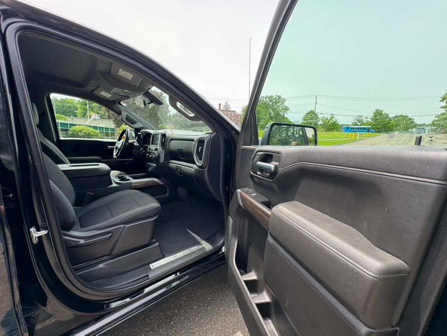 2020 Chevrolet Silverado 1500 4WD Double Cab 147" RST, available for sale in Waterbury, Connecticut | Platinum Auto Care. Waterbury, Connecticut 2020 Chevrolet Silverado 1500 4WD Double Cab 147" RST, available for sale in Waterbury, Connecticut | Platinum Auto Care. Waterbury, Connecticut