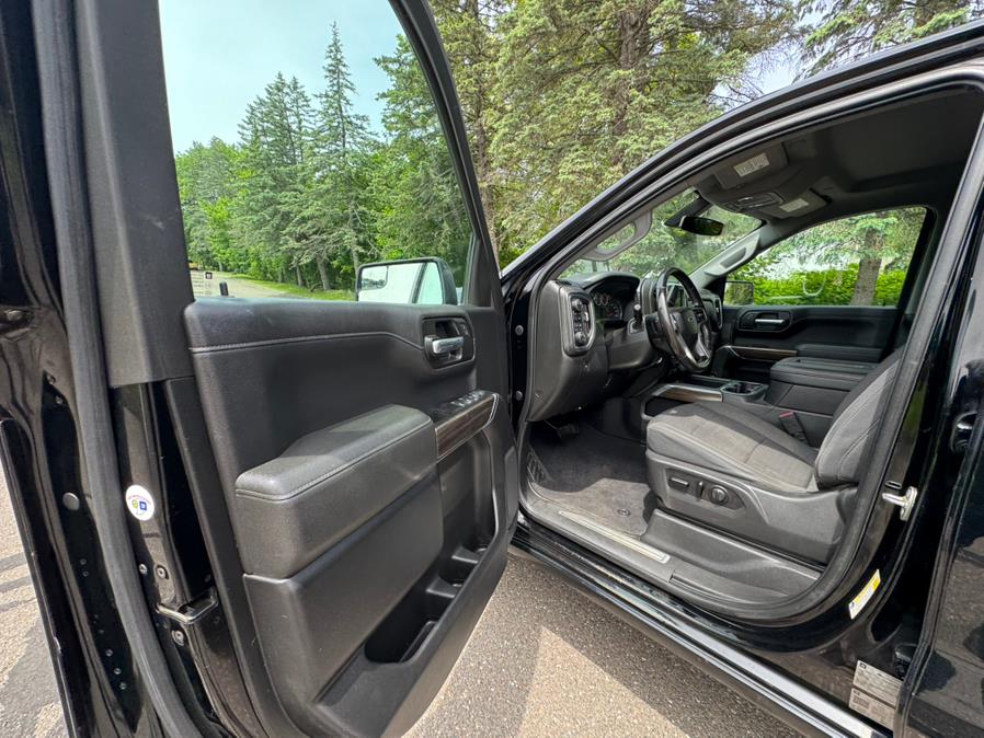 2020 Chevrolet Silverado 1500 4WD Double Cab 147" RST, available for sale in Waterbury, Connecticut | Platinum Auto Care. Waterbury, Connecticut 2020 Chevrolet Silverado 1500 4WD Double Cab 147" RST, available for sale in Waterbury, Connecticut | Platinum Auto Care. Waterbury, Connecticut