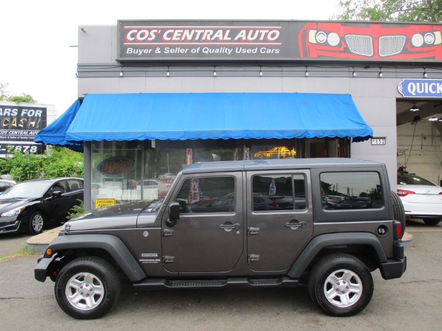 2016 Jeep Wrangler Unlimited 4WD 4dr Sport, available for sale in Meriden, Connecticut | Cos Central Auto. Meriden, Connecticut 2016 Jeep Wrangler Unlimited 4WD 4dr Sport, available for sale in Meriden, Connecticut | Cos Central Auto. Meriden, Connecticut