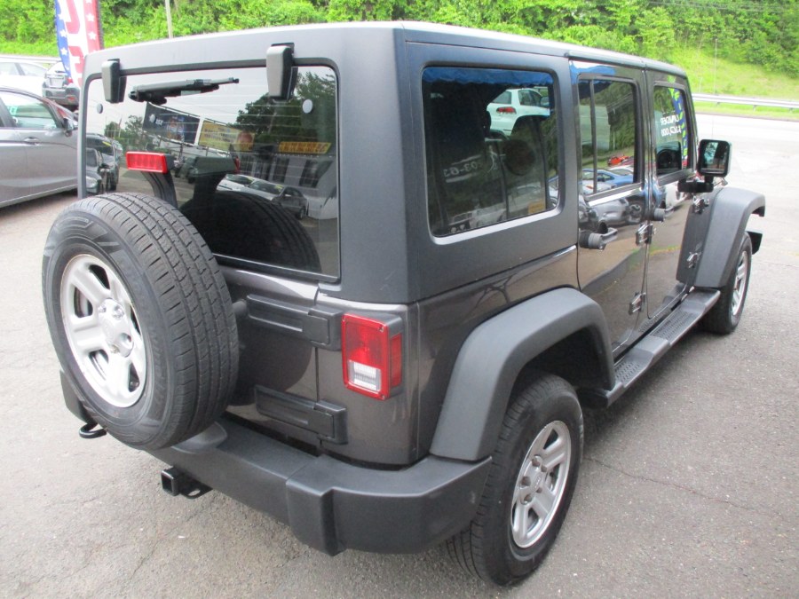 2016 Jeep Wrangler Unlimited 4WD 4dr Sport, available for sale in Meriden, Connecticut | Cos Central Auto. Meriden, Connecticut 2016 Jeep Wrangler Unlimited 4WD 4dr Sport, available for sale in Meriden, Connecticut | Cos Central Auto. Meriden, Connecticut