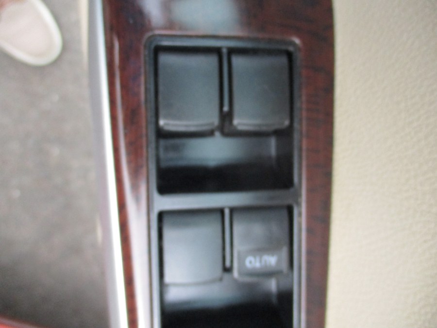 2012 Toyota Camry XLE, available for sale in Meriden, Connecticut | Cos Central Auto. Meriden, Connecticut 2012 Toyota Camry XLE, available for sale in Meriden, Connecticut | Cos Central Auto. Meriden, Connecticut