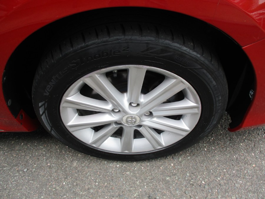 2012 Toyota Camry XLE, available for sale in Meriden, Connecticut | Cos Central Auto. Meriden, Connecticut 2012 Toyota Camry XLE, available for sale in Meriden, Connecticut | Cos Central Auto. Meriden, Connecticut