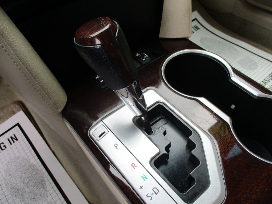 2012 Toyota Camry XLE, available for sale in Meriden, Connecticut | Cos Central Auto. Meriden, Connecticut 2012 Toyota Camry XLE, available for sale in Meriden, Connecticut | Cos Central Auto. Meriden, Connecticut