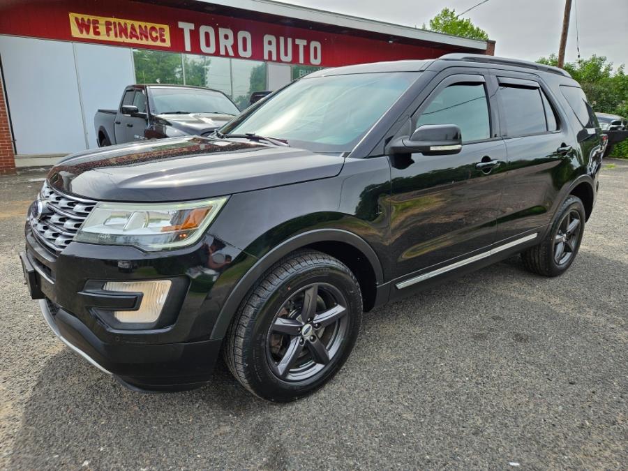 2016 Ford Explorer 4WD 4dr XLT Leather interior, available for sale in East Windsor, Connecticut | Toro Auto. East Windsor, Connecticut 2016 Ford Explorer 4WD 4dr XLT Leather interior, available for sale in East Windsor, Connecticut | Toro Auto. East Windsor, Connecticut