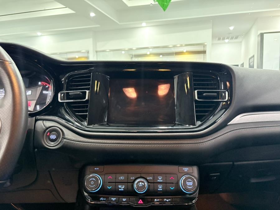 2022 Dodge Durango SXT AWD, available for sale in Franklin Sq, New York | Long Island Auto Center. Franklin Sq, New York 2022 Dodge Durango SXT AWD, available for sale in Franklin Sq, New York | Long Island Auto Center. Franklin Sq, New York