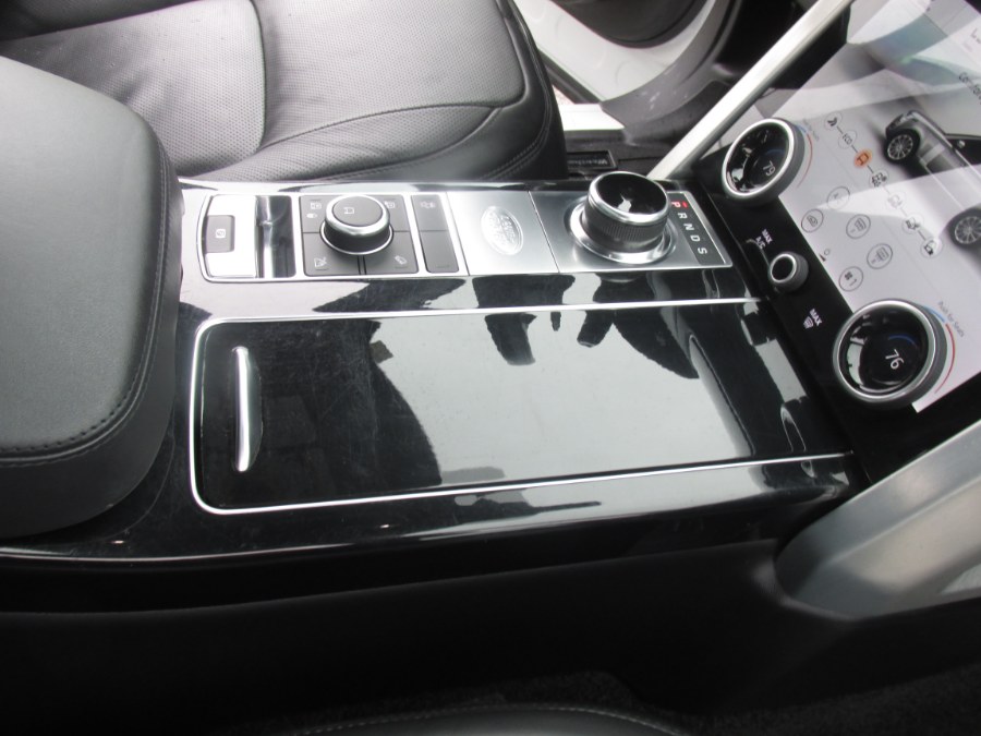 2021 Land Rover Range Rover Westminster SWB, available for sale in Massapequa, New York | South Shore Auto Brokers & Sales. Massapequa, New York 2021 Land Rover Range Rover Westminster SWB, available for sale in Massapequa, New York | South Shore Auto Brokers & Sales. Massapequa, New York