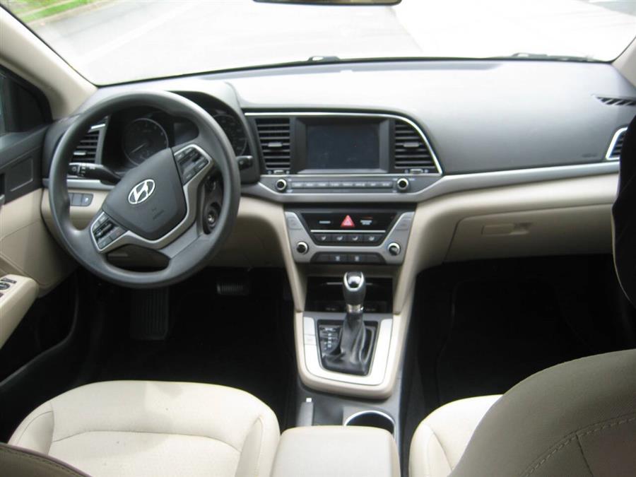 2017 Hyundai Elantra SE 4dr Sedan 6A (US), available for sale in Massapequa, New York | Rite Choice Auto Inc.. Massapequa, New York 2017 Hyundai Elantra SE 4dr Sedan 6A (US), available for sale in Massapequa, New York | Rite Choice Auto Inc.. Massapequa, New York