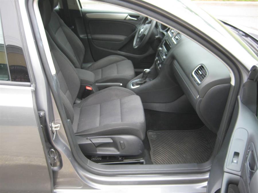 2013 Volkswagen Golf 2.5L PZEV 4dr Hatchback 6A, available for sale in Massapequa, New York | Rite Choice Auto Inc.. Massapequa, New York 2013 Volkswagen Golf 2.5L PZEV 4dr Hatchback 6A, available for sale in Massapequa, New York | Rite Choice Auto Inc.. Massapequa, New York