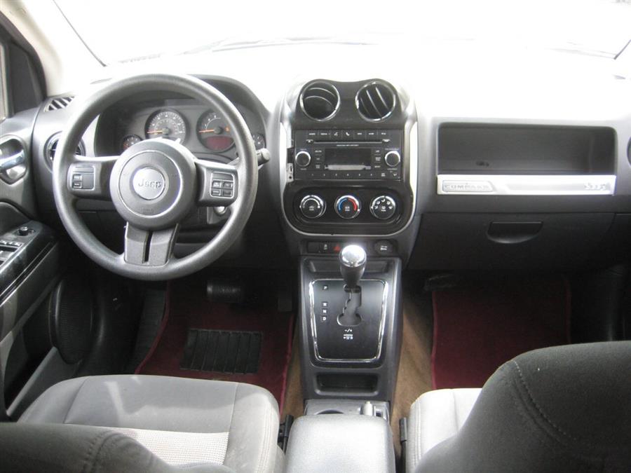 2016 Jeep Compass Sport 4dr SUV, available for sale in Massapequa, New York | Rite Choice Auto Inc.. Massapequa, New York 2016 Jeep Compass Sport 4dr SUV, available for sale in Massapequa, New York | Rite Choice Auto Inc.. Massapequa, New York