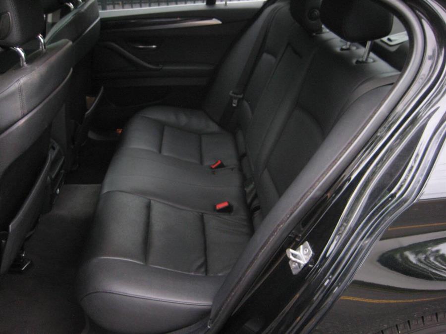 2013 BMW 5 Series 528i 4dr Sedan, available for sale in Massapequa, New York | Rite Choice Auto Inc.. Massapequa, New York 2013 BMW 5 Series 528i 4dr Sedan, available for sale in Massapequa, New York | Rite Choice Auto Inc.. Massapequa, New York